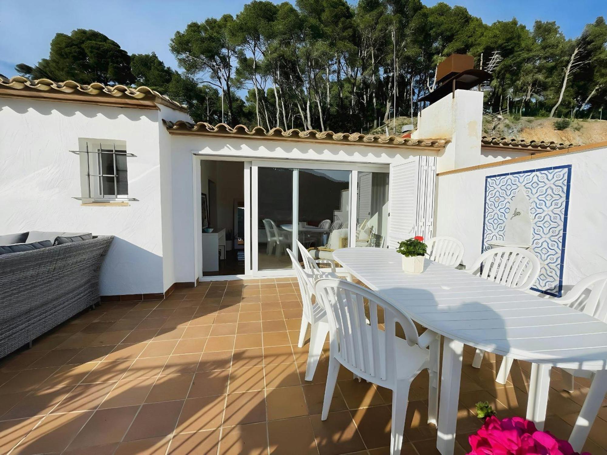 Apartamento Tamariu Platja - Penthouse On Passeig Del Mar. Exterior foto