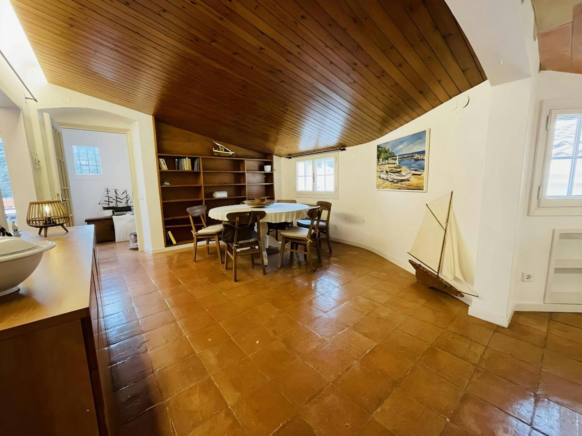 Apartamento Tamariu Platja - Penthouse On Passeig Del Mar. Exterior foto