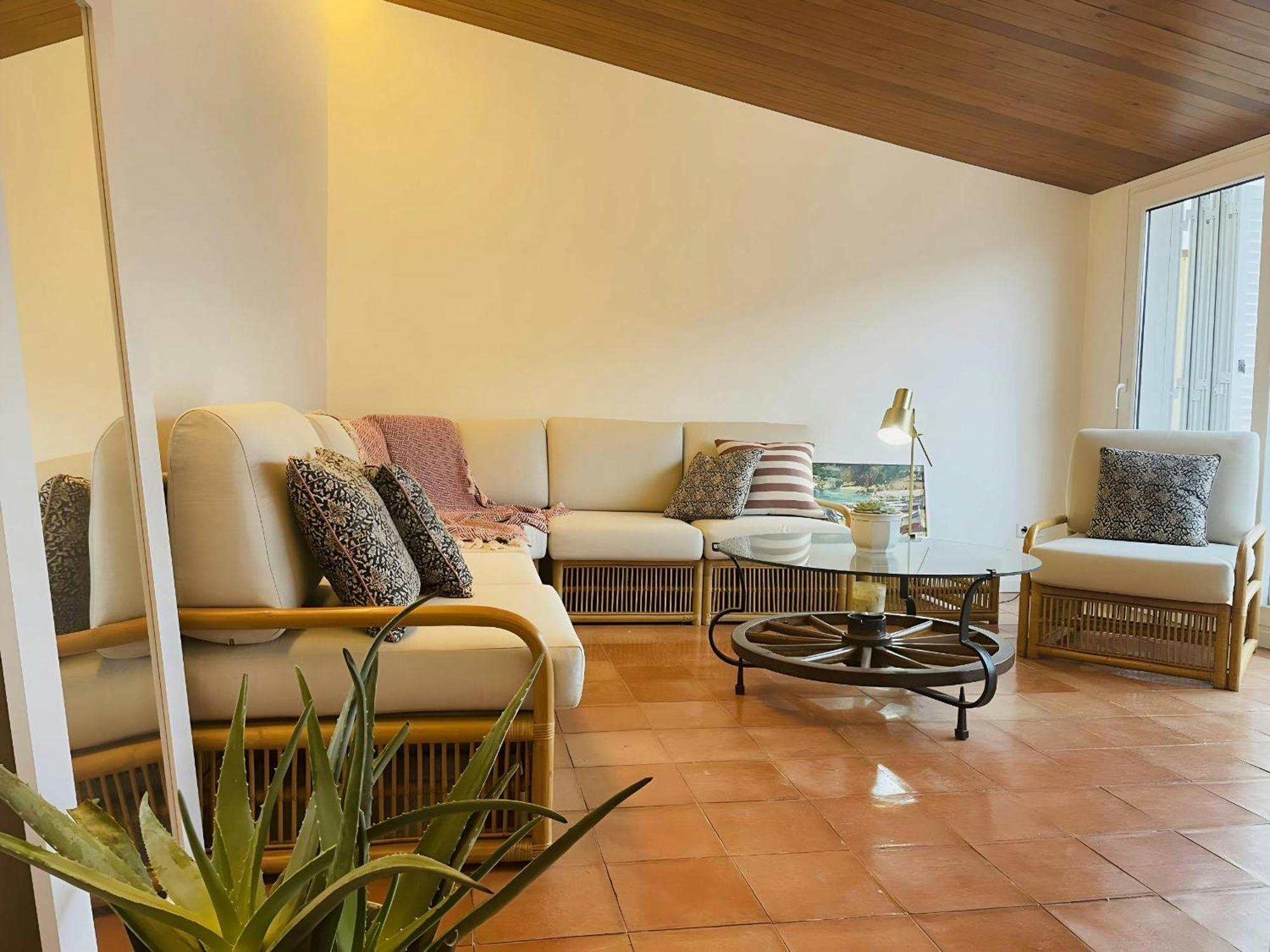 Apartamento Tamariu Platja - Penthouse On Passeig Del Mar. Exterior foto